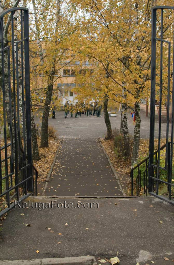 Оркестр с музыкантами в 45 школе Калуги