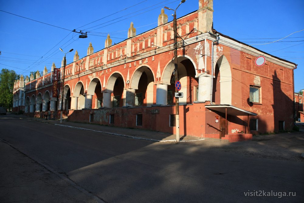 гостиные ряды в плену теней