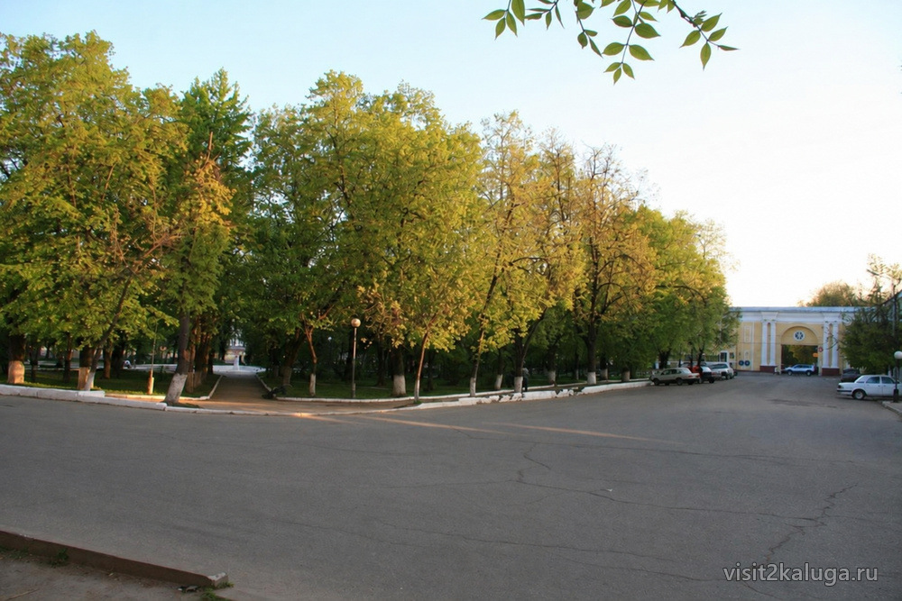 ул. театральная, сквер им. ленина